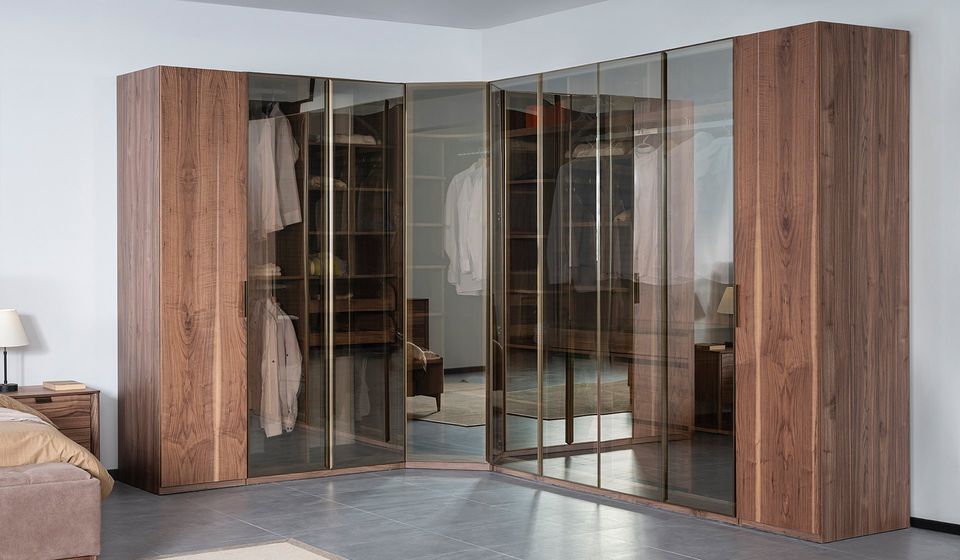 Antik Corner Wardrobe